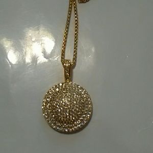 Yellow pave medallion pendant w/chain